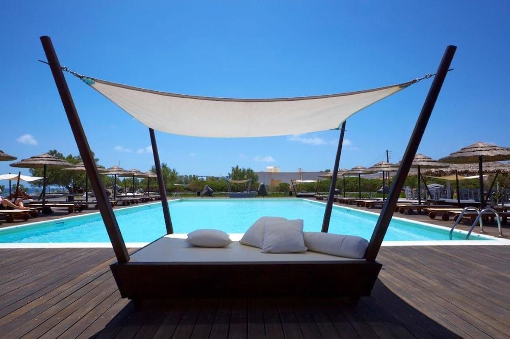 פריסה Black Rose Beach Suites מראה חיצוני תמונה