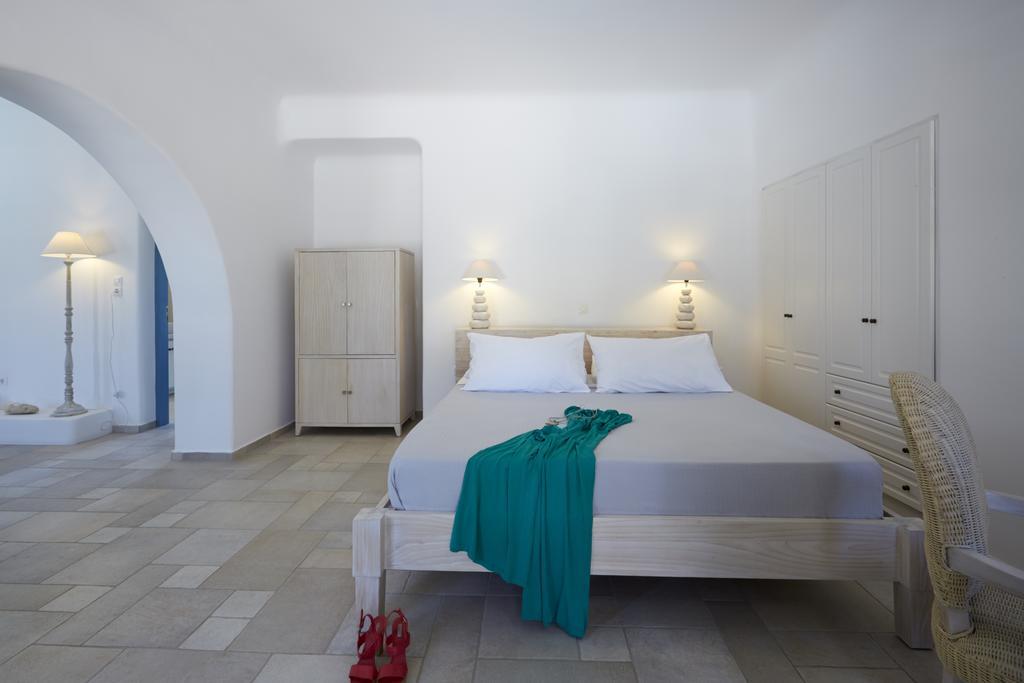 פריסה Black Rose Beach Suites חדר תמונה